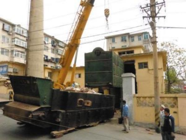 枣庄市吊车租赁_吊车出租设备吊装摆动的原